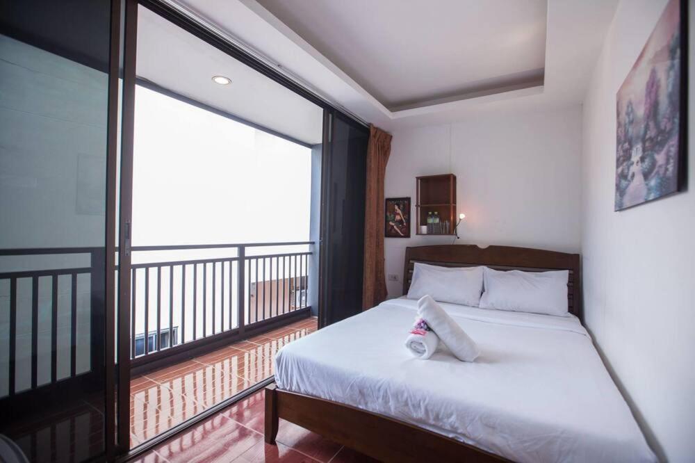 Kamala Bay Inn Eksteriør billede